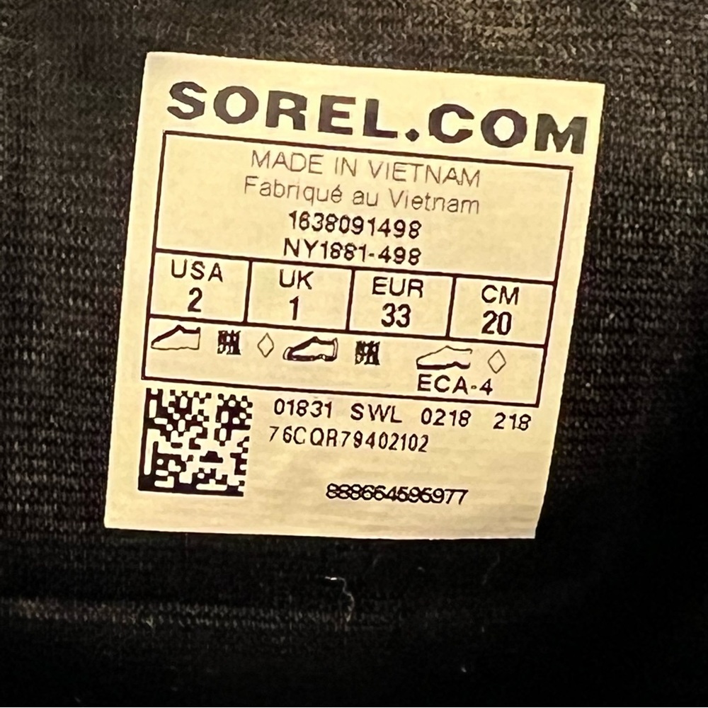 Sorel Cub Snow Boots - Picture 4 of 11